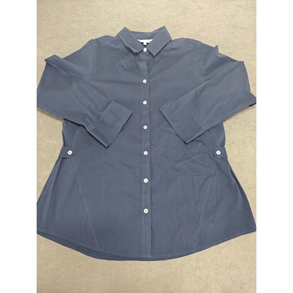 Foxcroft NYC Women’s Size 10 Navy Blue Non Iron Stretch Shaped Button Shirt